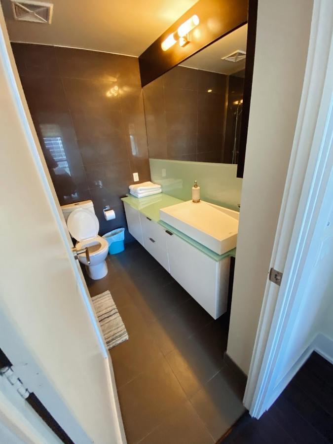 Luxury Condo On Cn Tower Toronto Extérieur photo